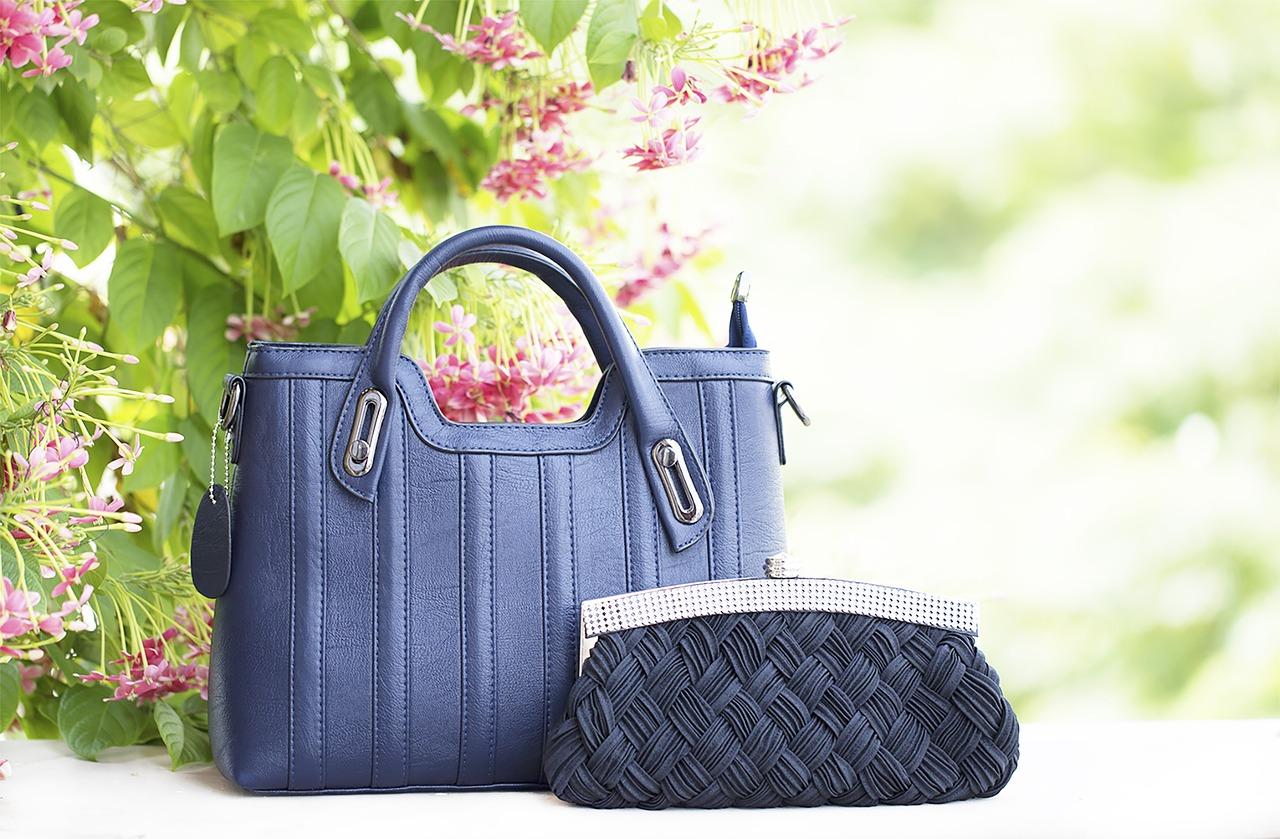 Give Your Old Bag a Makeover – Flower Container Class